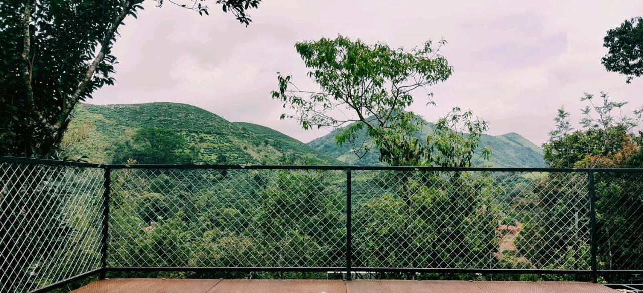 Holiday Vagamon Buitenkant foto